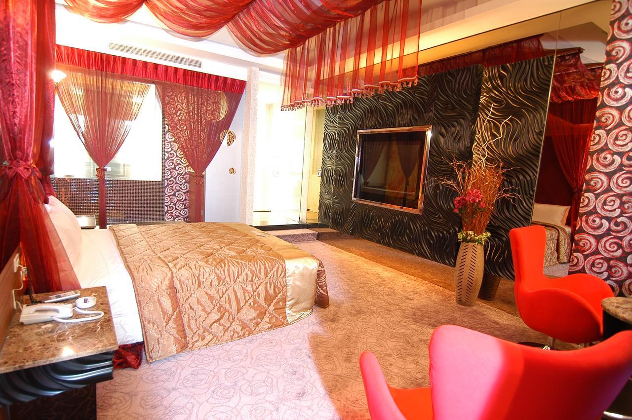 Romantic Code Art Motel Shanhua Exteriör bild