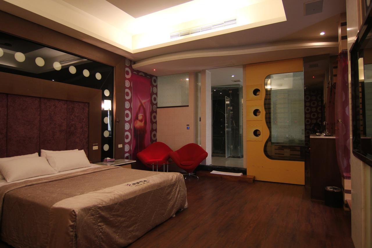Romantic Code Art Motel Shanhua Exteriör bild